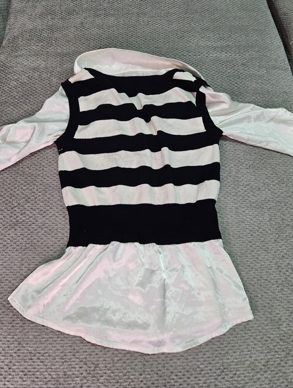3/$15! Vintage Long Sleeve Top With Attached Striped Overlay, XS - Picture 8 of 8